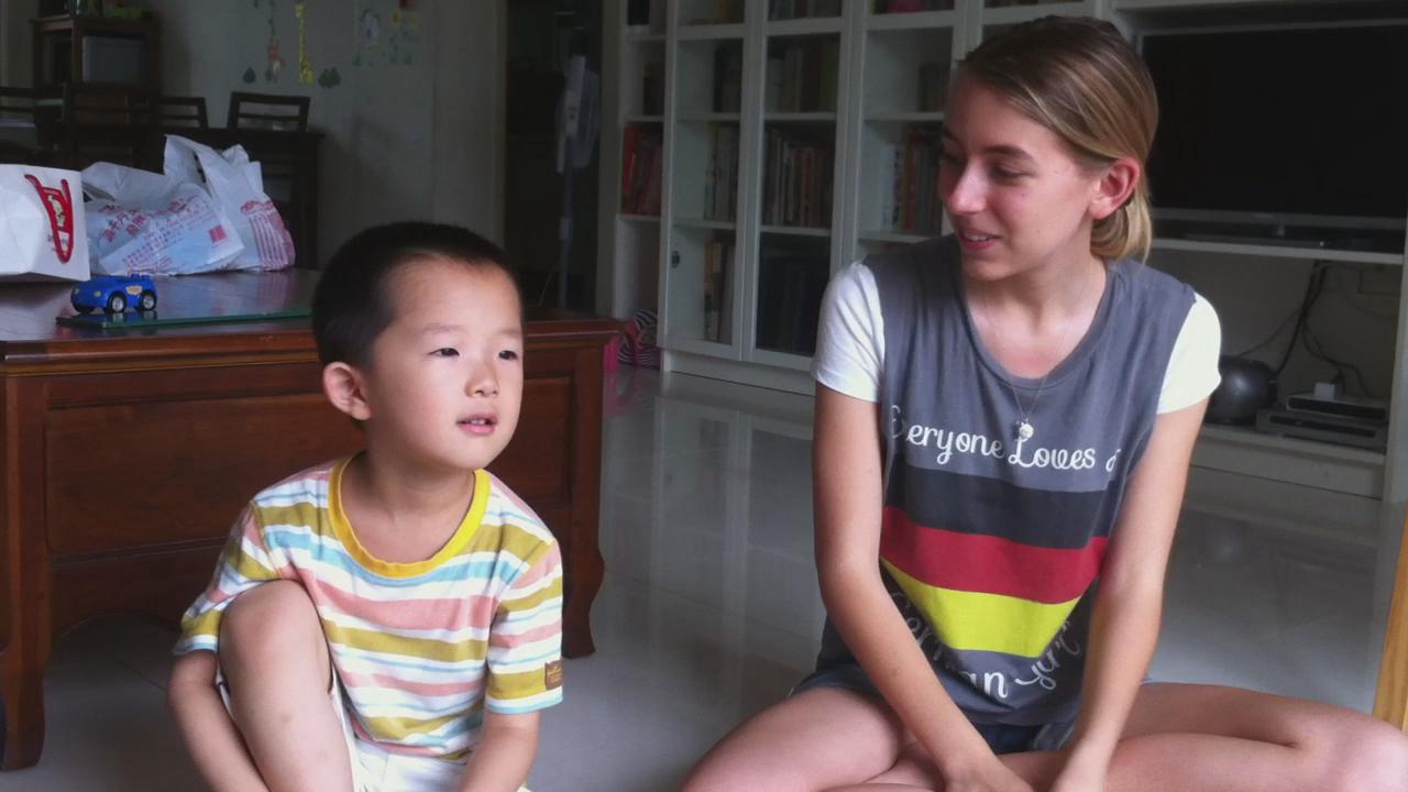我的兒子會說法語！